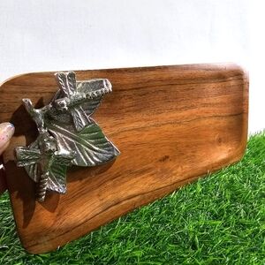 Silver dragonfly  and leaf accents.